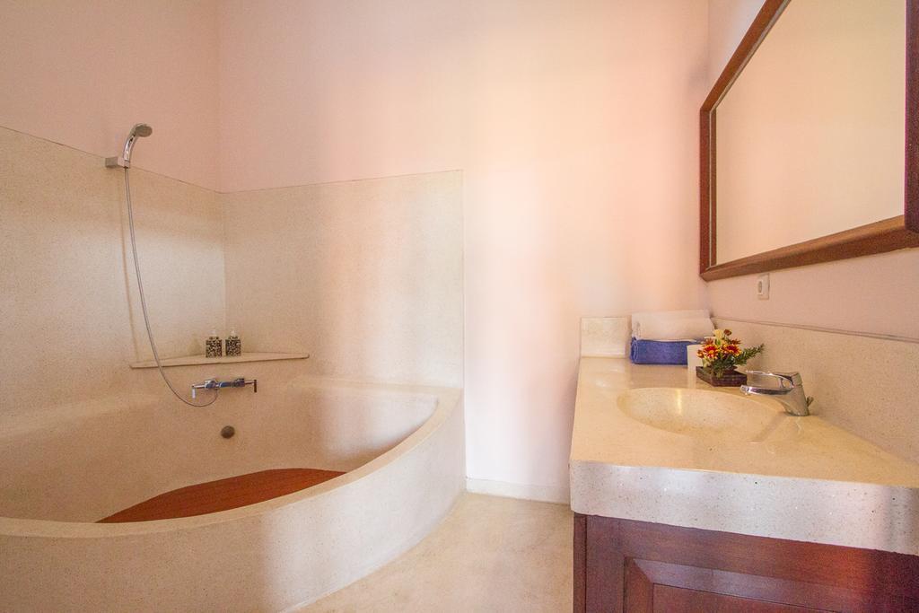 New Daria Villas Seminyak Bagian luar foto